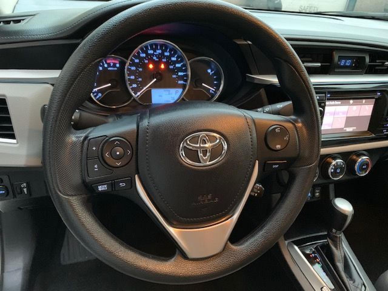 2015 Toyota Corolla LE, BacK-up Camera, No Accidents! - Photo #14