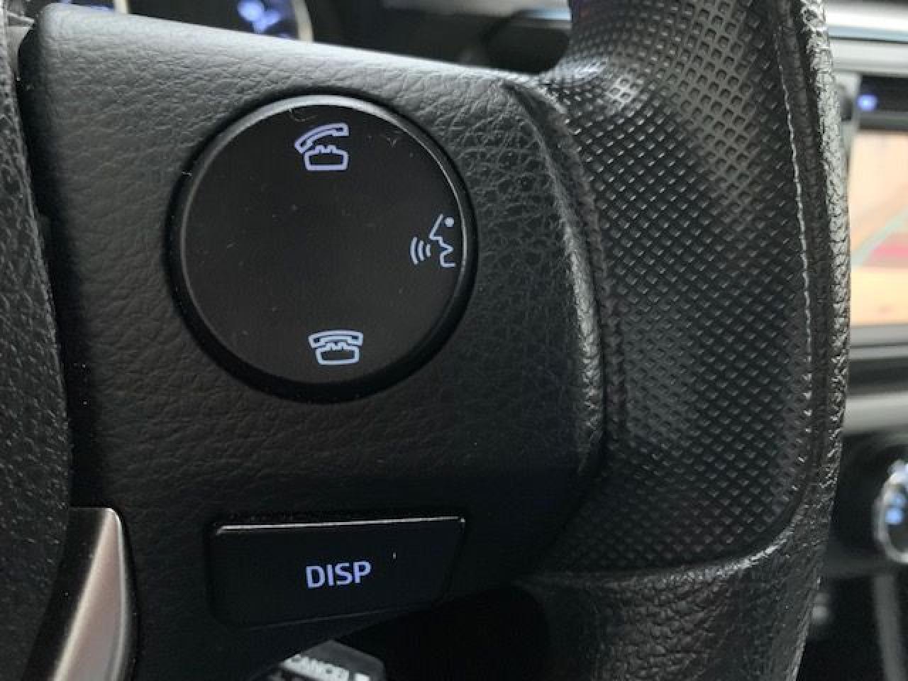2015 Toyota Corolla LE, BacK-up Camera, No Accidents! - Photo #18