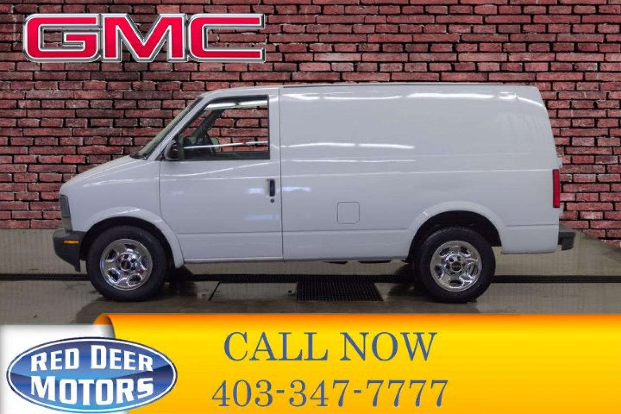 2004 gmc safari cargo van