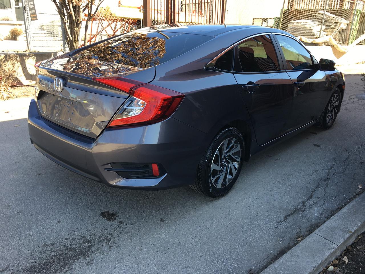2017 Honda Civic EX Photo