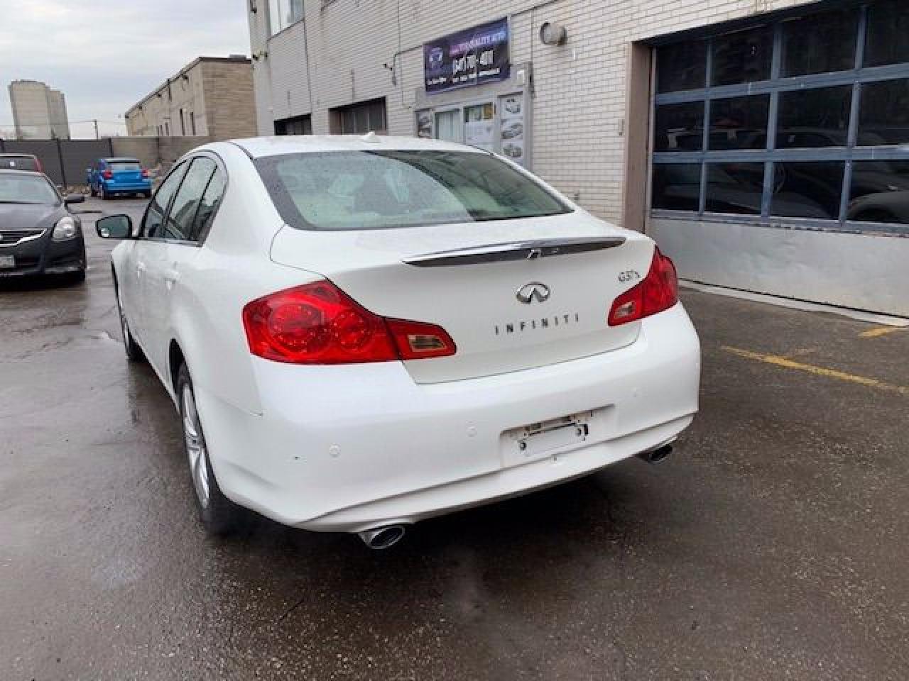 2010 Infiniti G37 All Wheel Drive • Carfax Clean • 328HP V6! - Photo #4