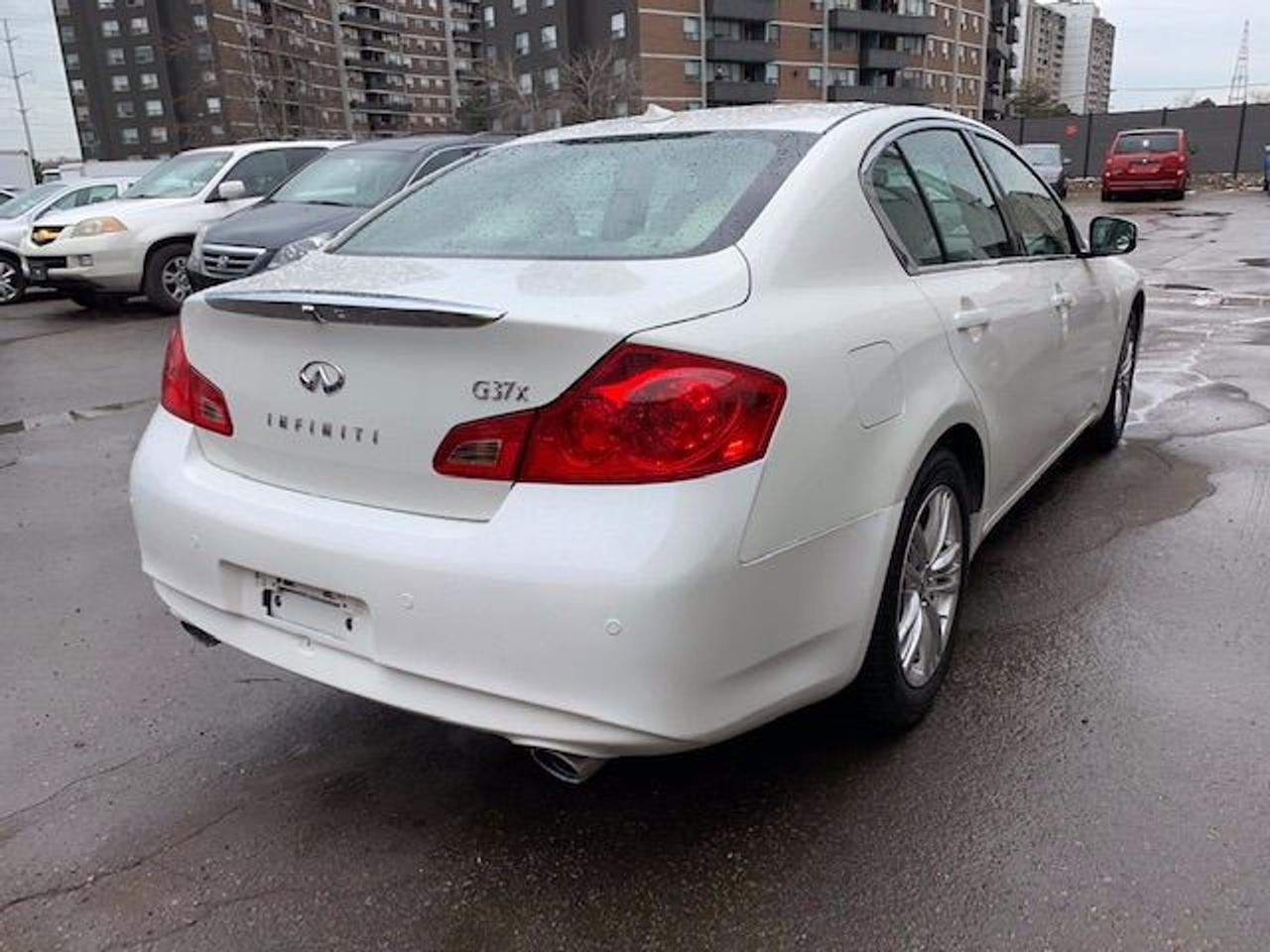 2010 Infiniti G37 All Wheel Drive • Carfax Clean • 328HP V6! Photo