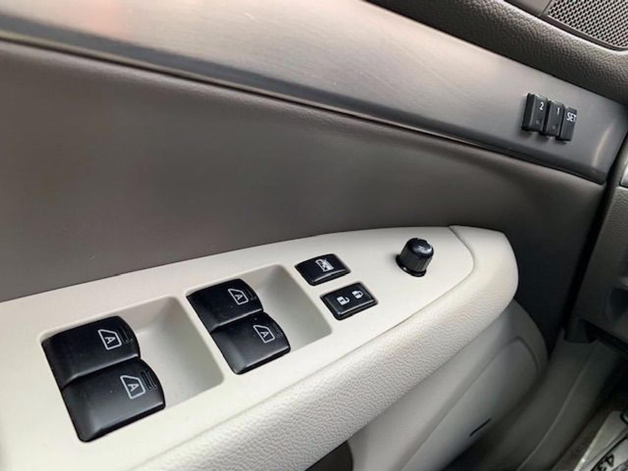 2010 Infiniti G37 All Wheel Drive • Carfax Clean • 328HP V6! - Photo #20