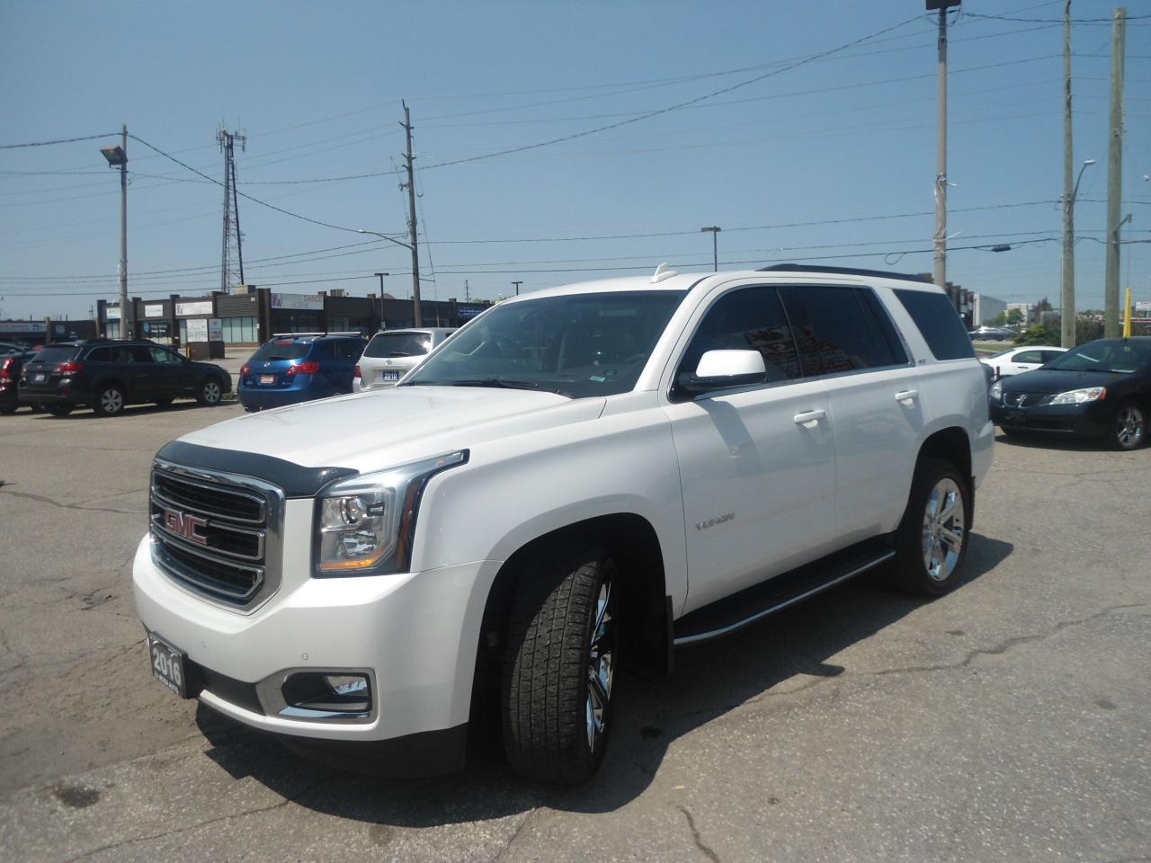 2016 GMC Yukon AWD 1 OWNER NAV LEATHER SUNROOF DVD NO ACCIDENT Photo3