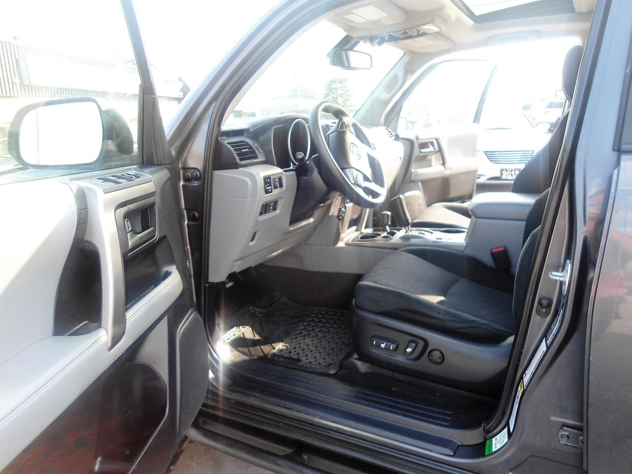 2012 Toyota 4Runner SR5 - Photo #14