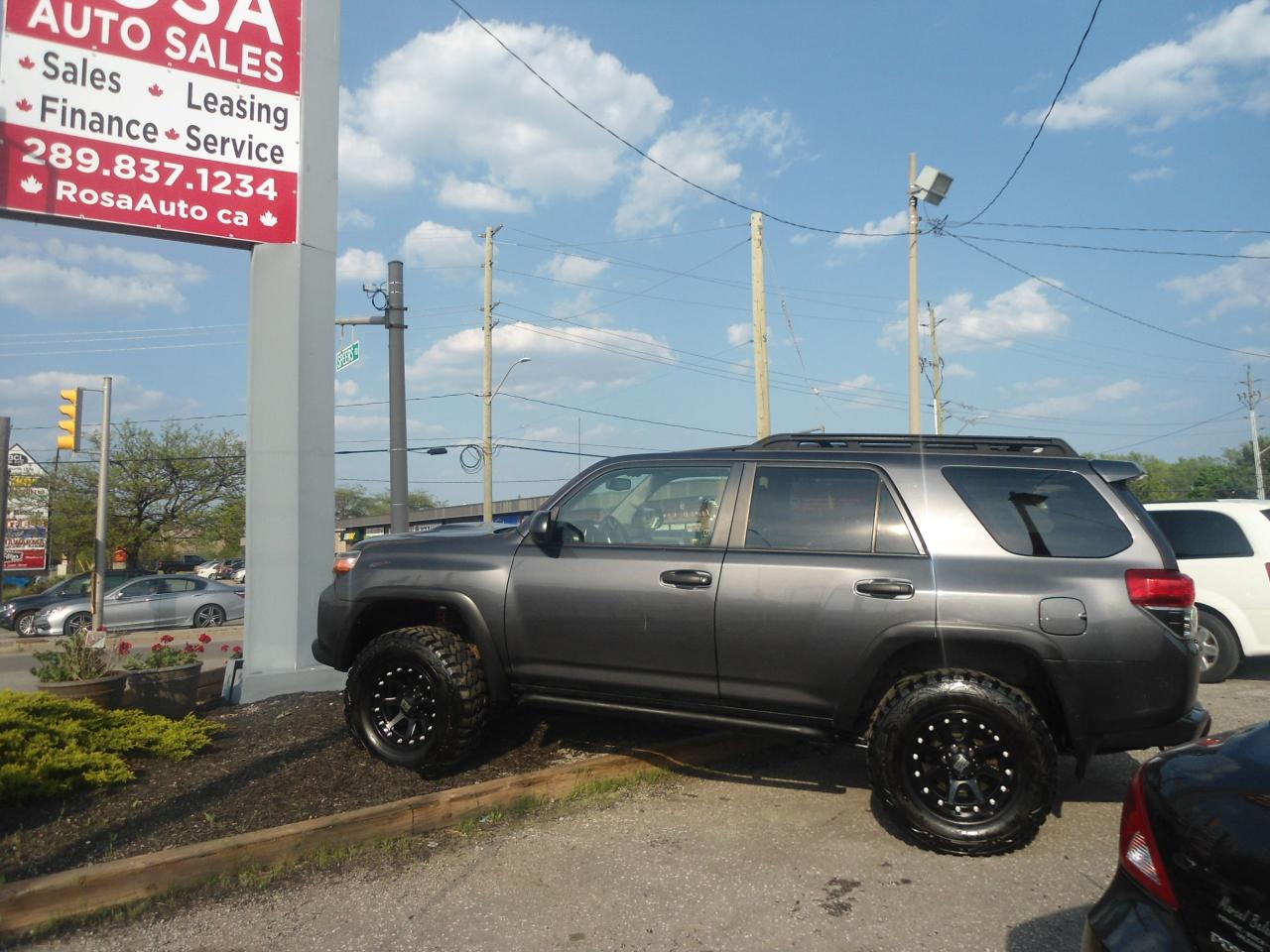 2012 Toyota 4Runner SR5 - Photo #36