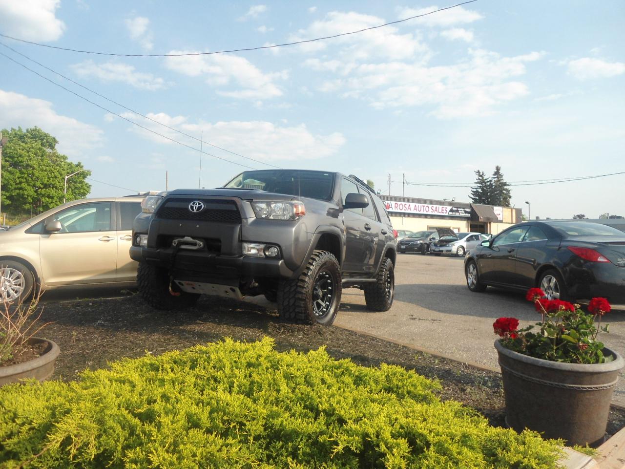 2012 Toyota 4Runner SR5 - Photo #37