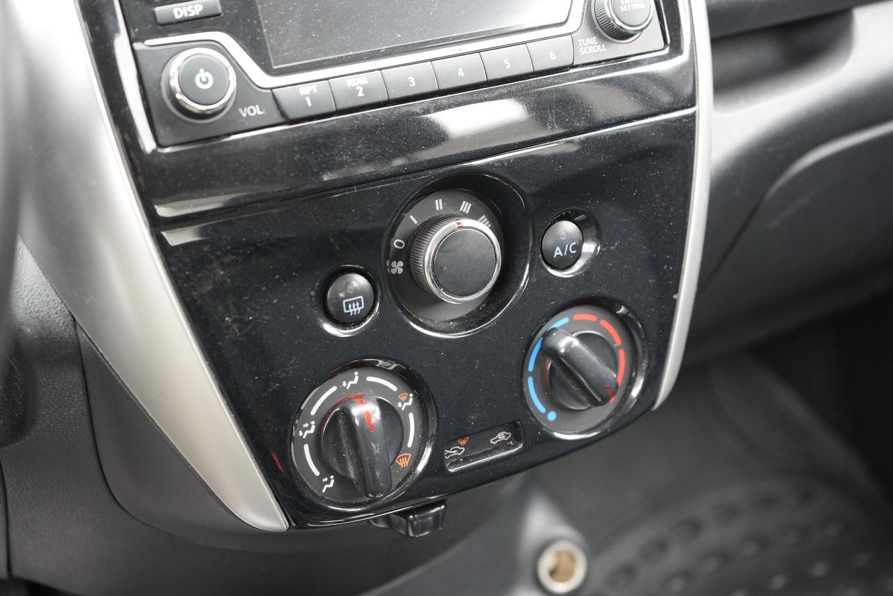 2018 Nissan Versa Note SV Photo