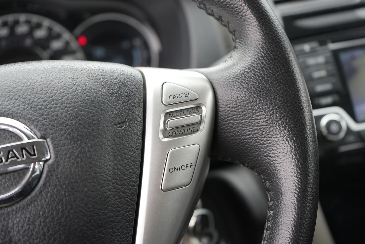 2018 Nissan Versa Note SV Photo