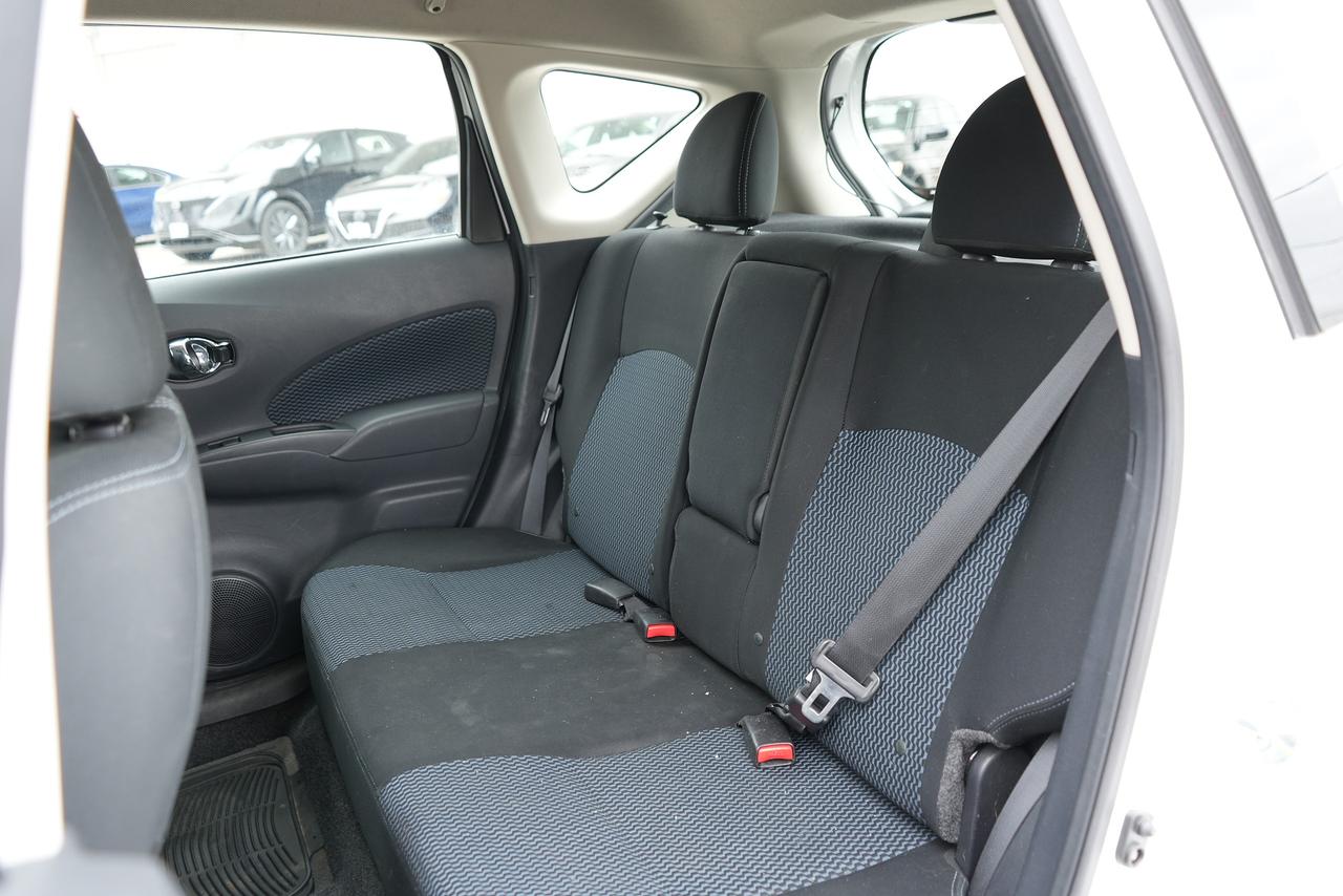 2018 Nissan Versa Note SV Photo