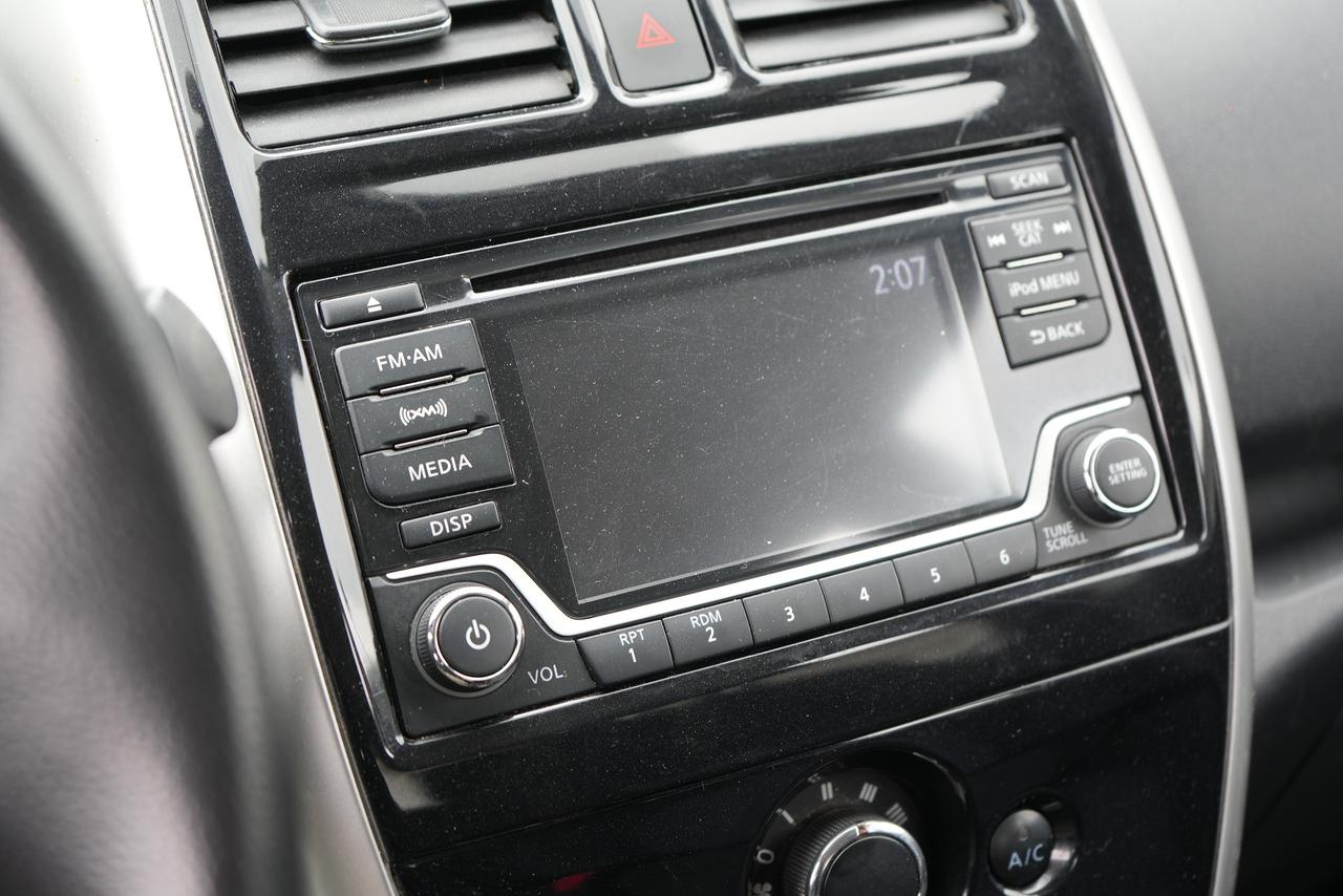 2018 Nissan Versa Note SV Photo