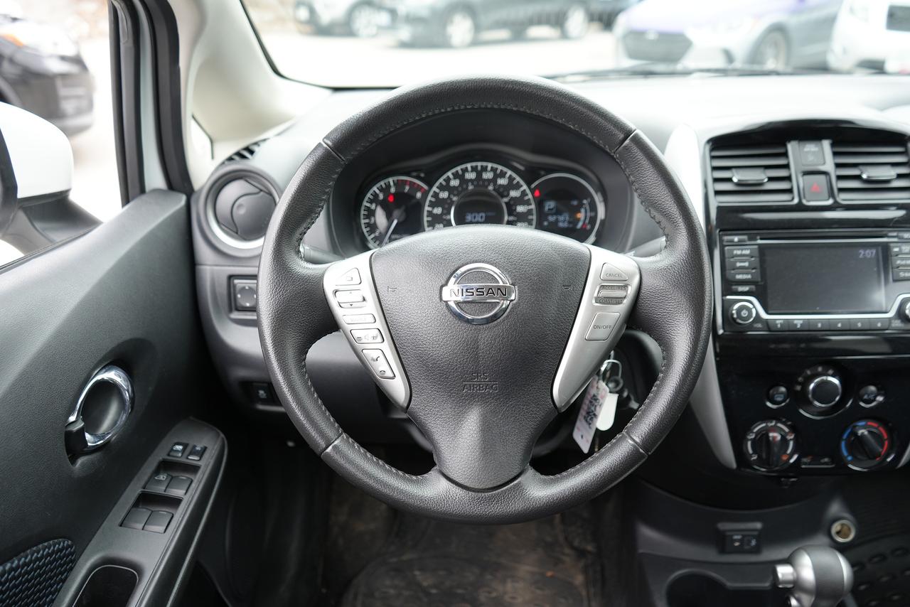 2018 Nissan Versa Note SV Photo