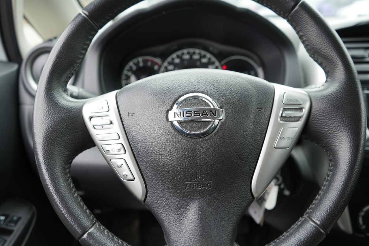 2018 Nissan Versa Note SV Photo