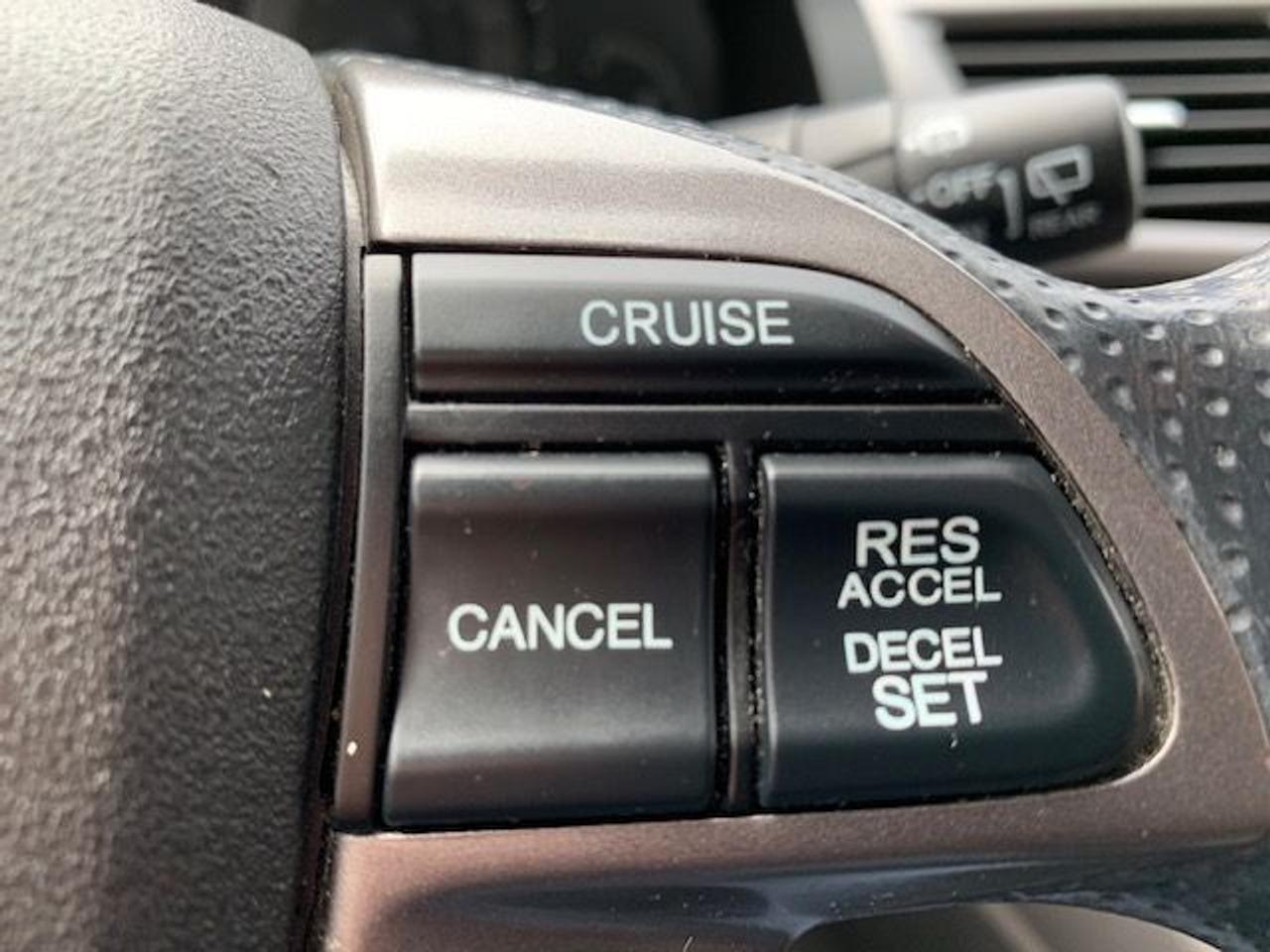 2015 Honda Odyssey EX, 8 Passenger! No Accidents! Low Mileage! Photo