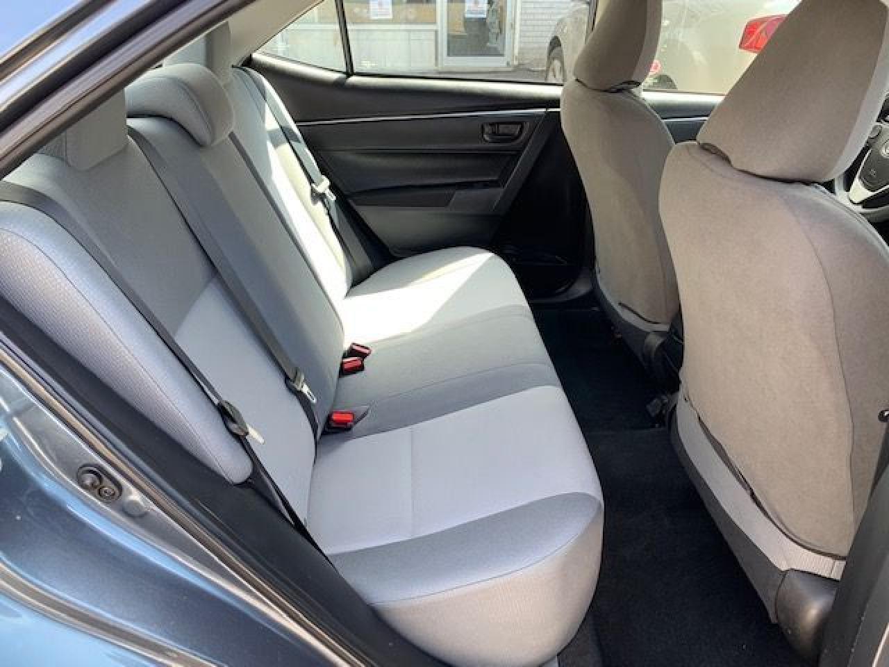 2015 Toyota Corolla Automatic! No Accidents! Winter Tires! - Photo #8