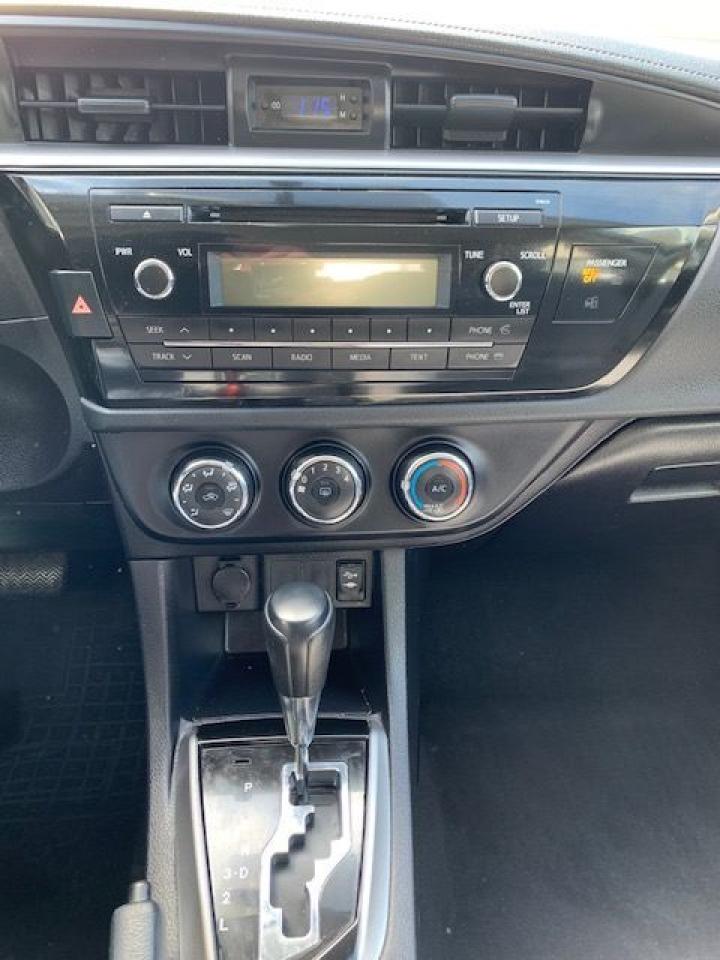 2015 Toyota Corolla Automatic! No Accidents! Winter Tires! - Photo #13