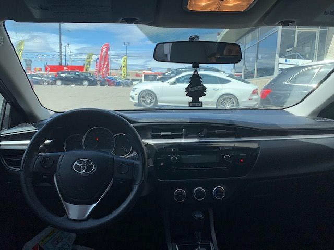 2015 Toyota Corolla Automatic! No Accidents! Winter Tires! - Photo #17