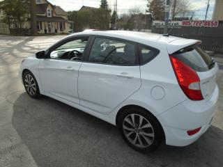 2017 Hyundai Accent SE - Photo #10