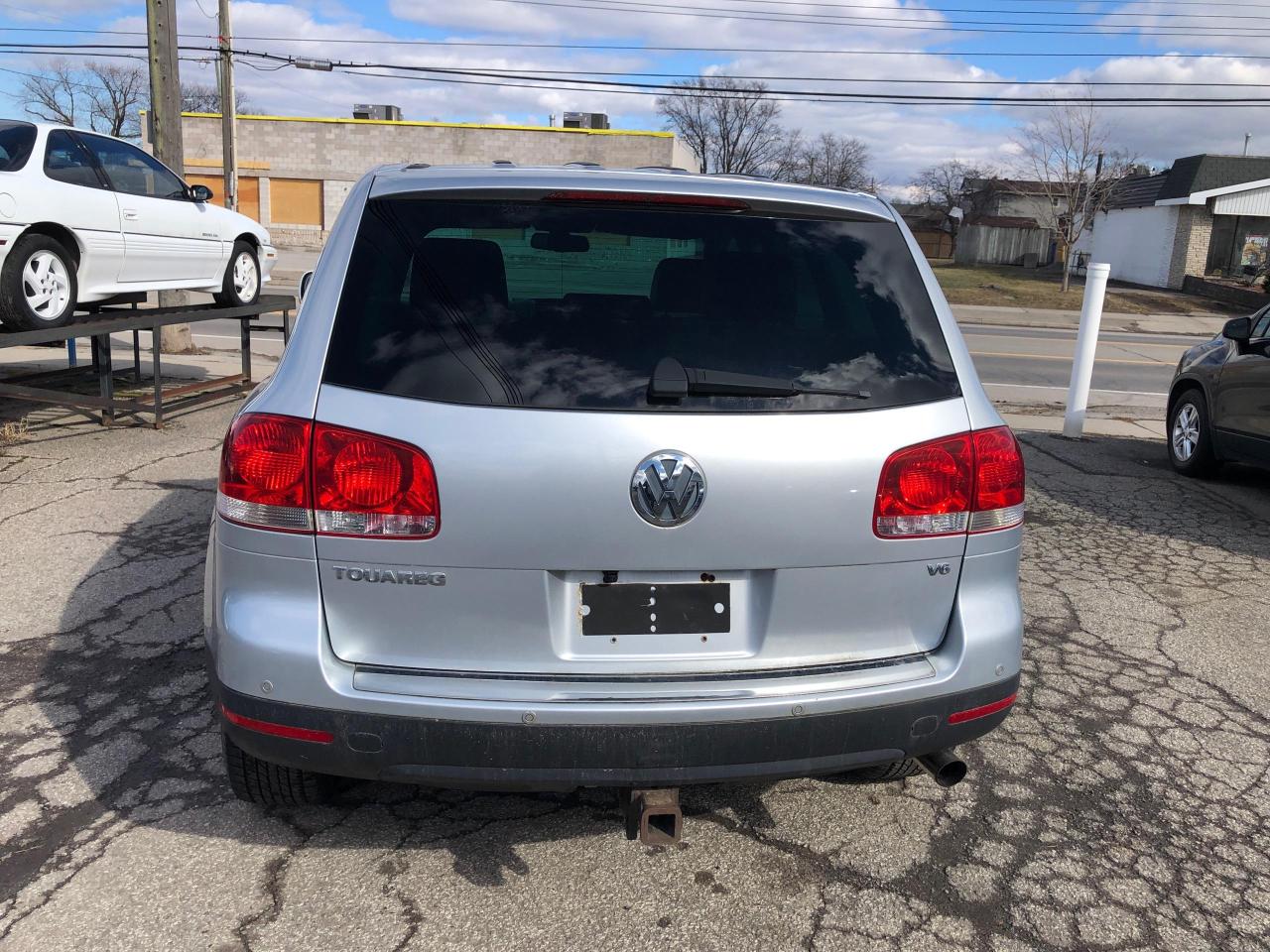 2005 Volkswagen Touareg  Photo2