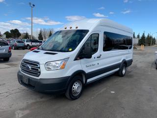 like new inside & out!XLT model. 15 passenger high roof , dual rear wheels.

Sale price includes Safety Inspection, Certification & Car-proof history report. 
HST & license plates extra.
Warranty & Financing available.