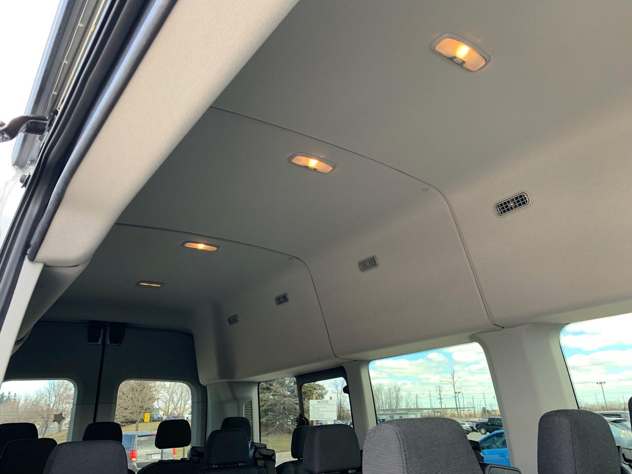 2017 Ford Transit XLT Photo