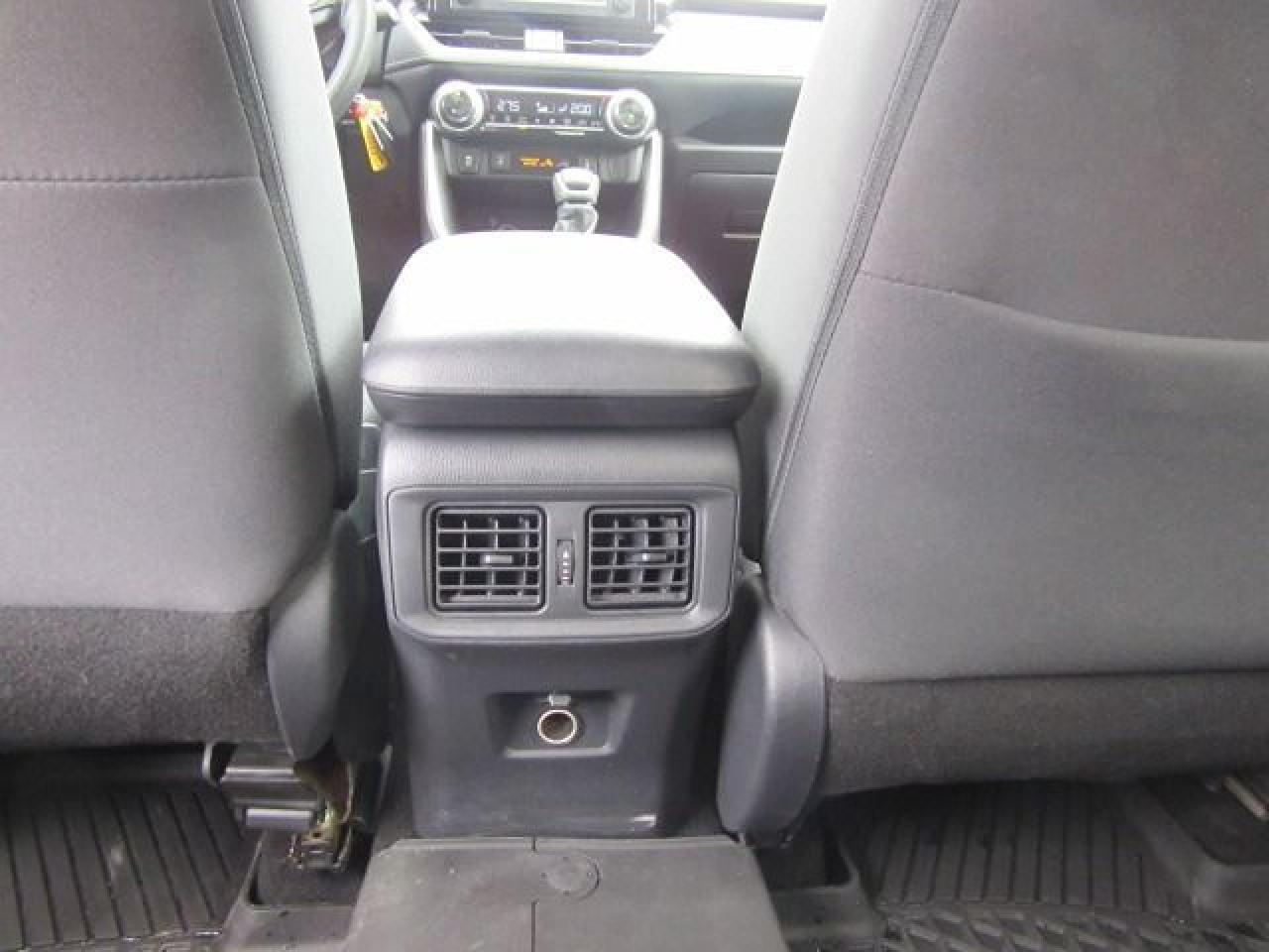2019 Toyota RAV4 Hybrid LE - Photo #22