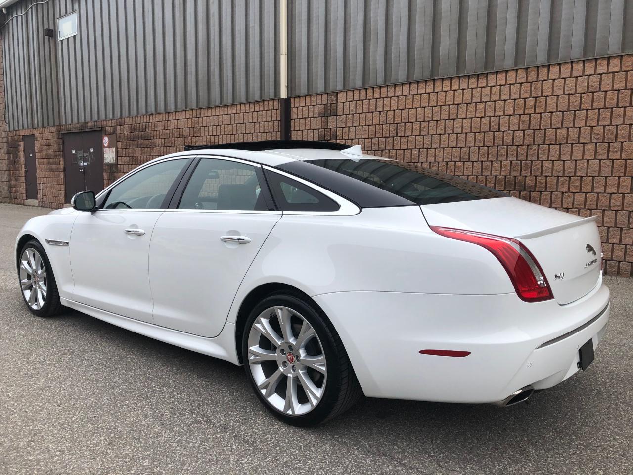 2015 Jaguar XJ ***SOLD*** Photo3