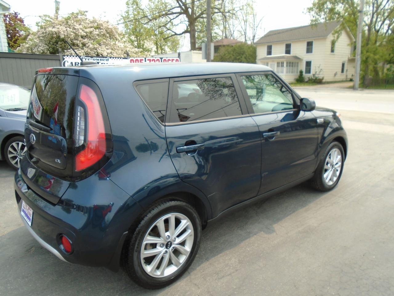 2018 Kia Soul EX - Photo #9