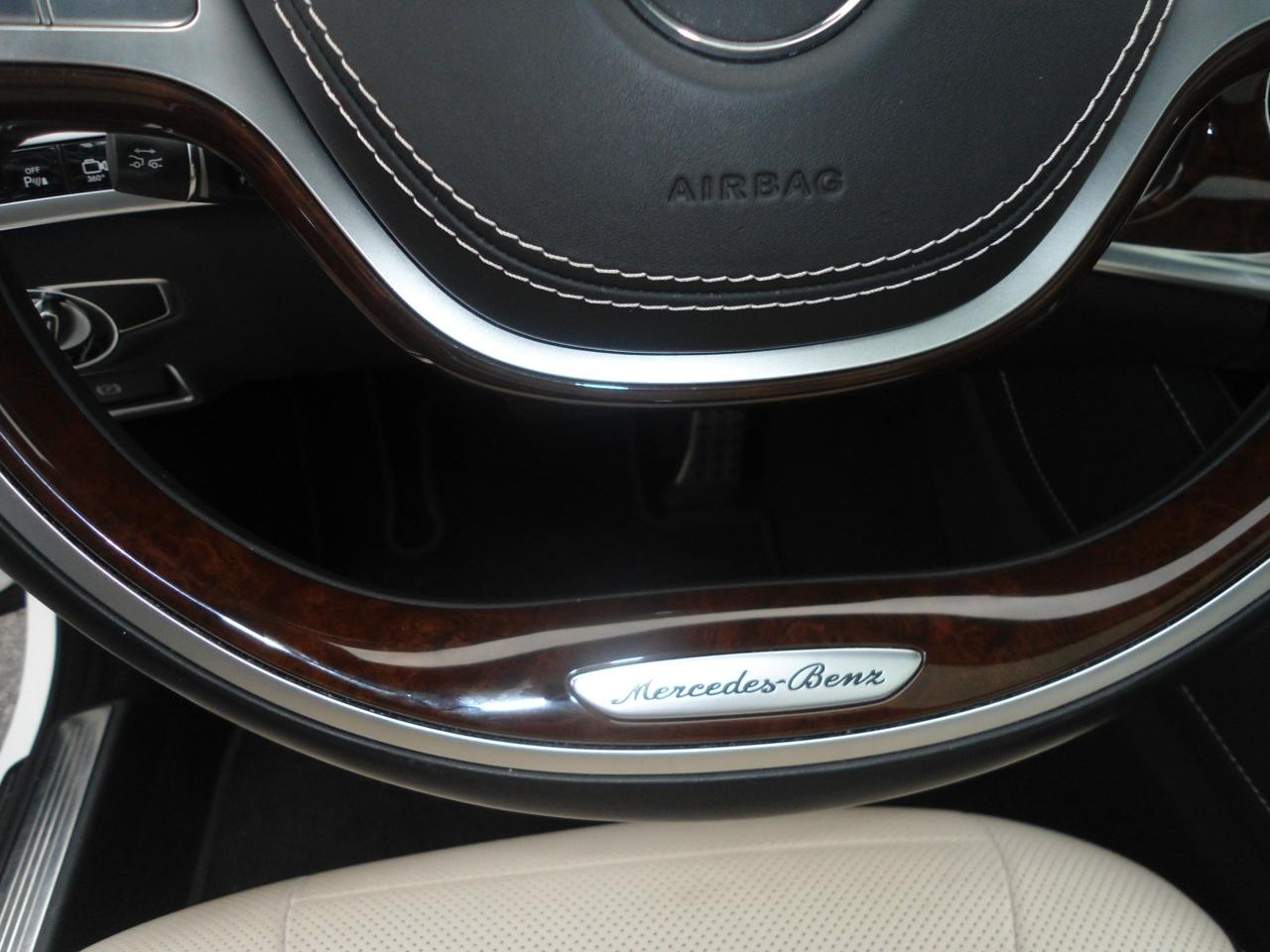 2016 Mercedes-Benz S-Class S 550 LOADED - Photo #19