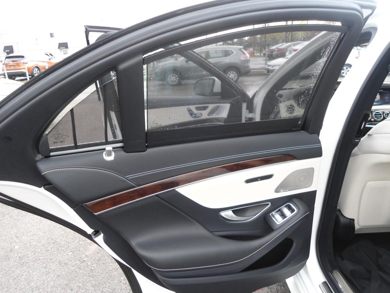 2016 Mercedes-Benz S-Class S 550 LOADED - Photo #21