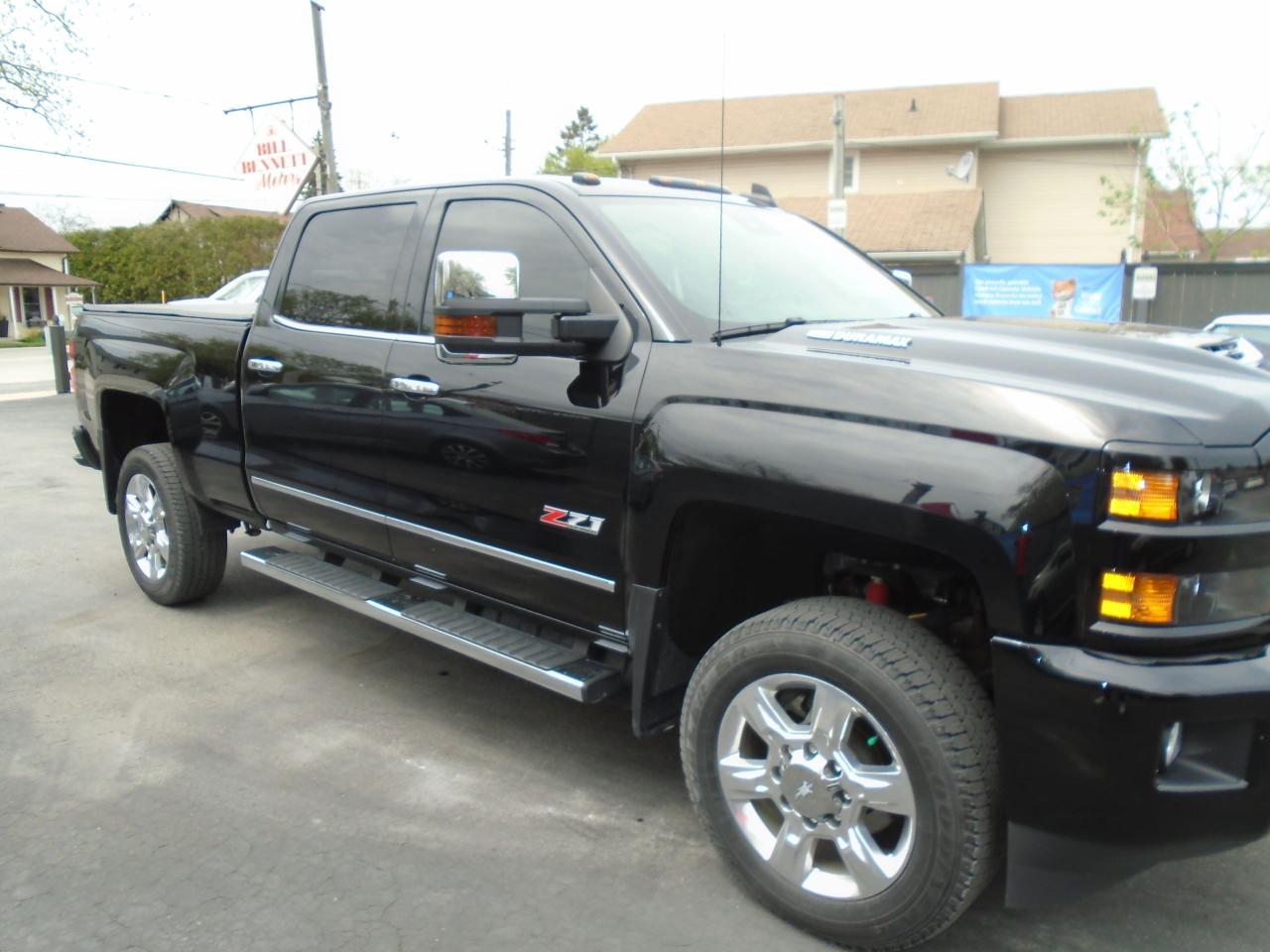 2018 Chevrolet Silverado 2500 LTZ " Custom Sport Edition" - Photo #9