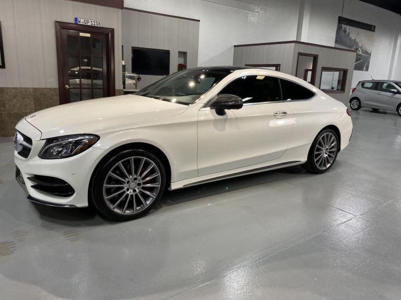 2017 Mercedes-Benz C 300 AMG COUPE C 300 4MATIC Photo0