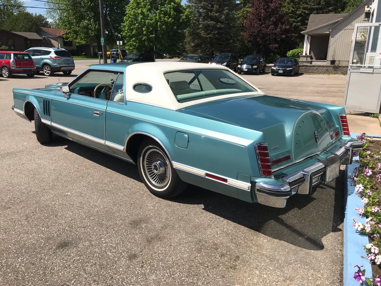 1979 Lincoln Continental Mark V   - Photo #5