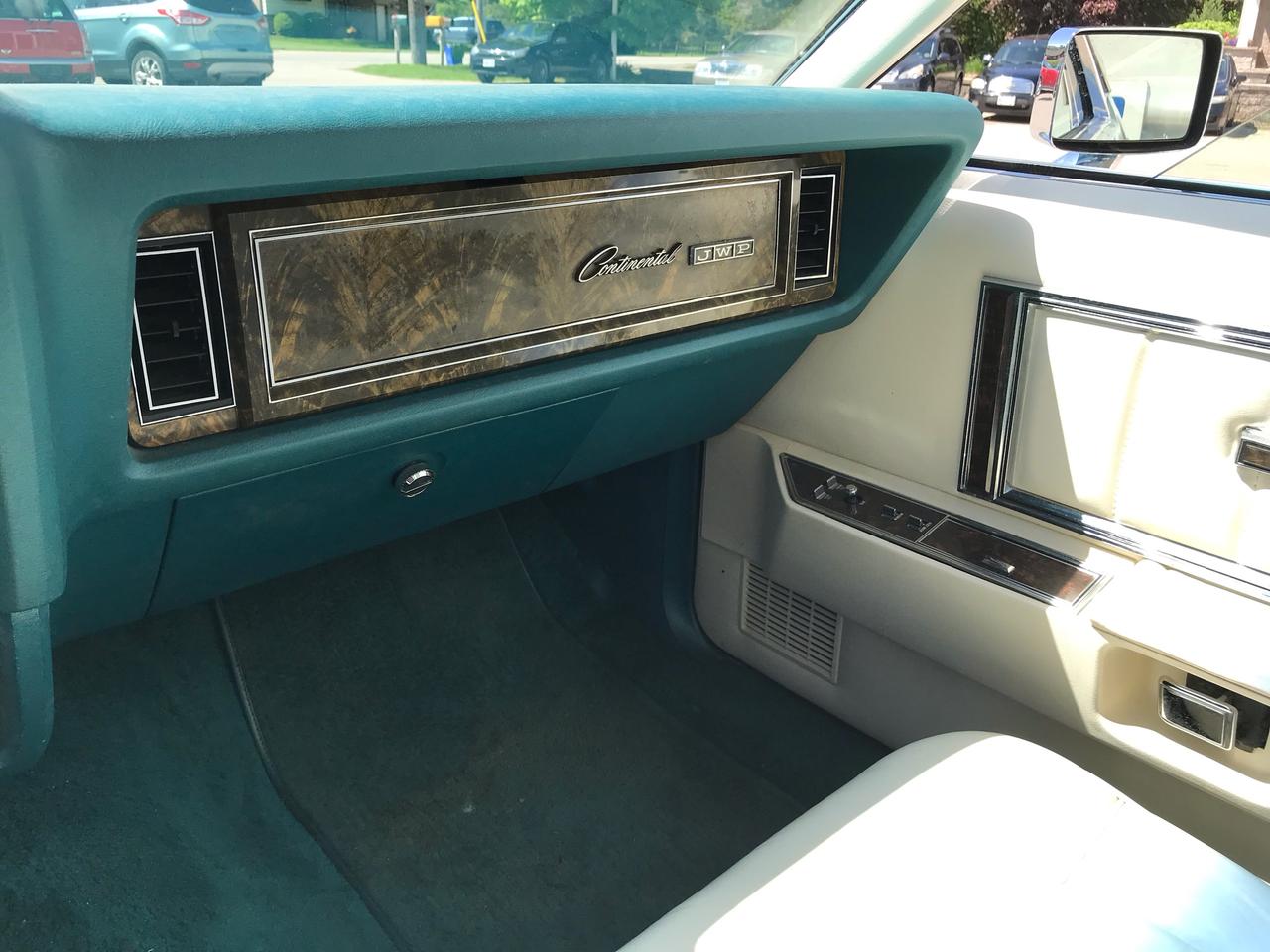 1979 Lincoln Continental Mark V   Photo