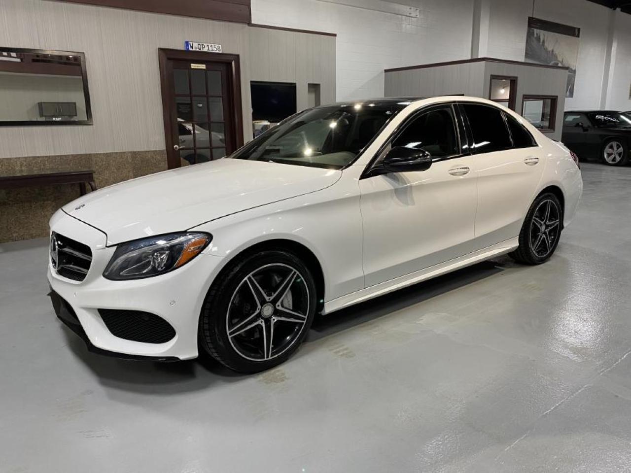 2016 Mercedes-Benz C-Class C300 Photo1