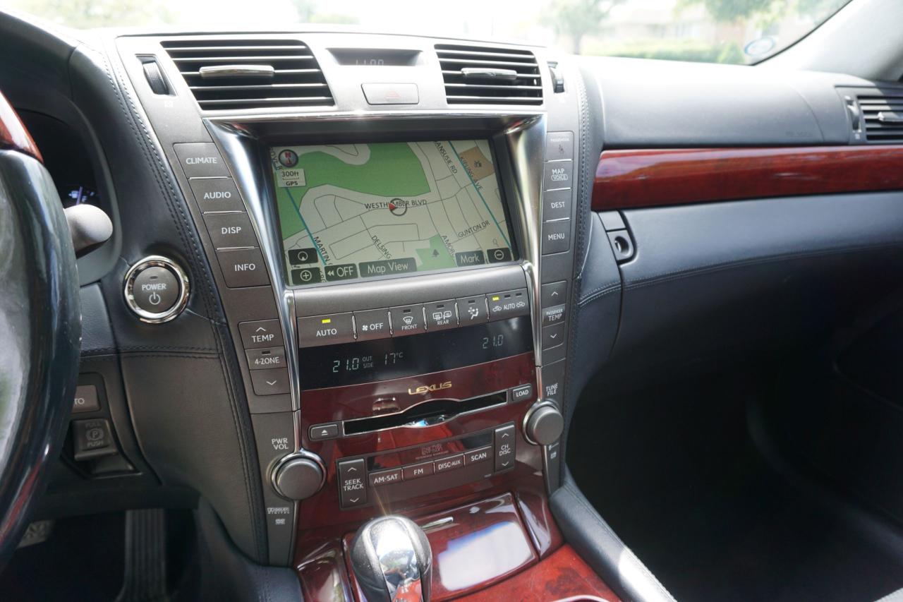 2008 Lexus LS 600H EXECUTIVE PACKAGE / DEALER SERVICED / ONTARIO CAR - Photo #19