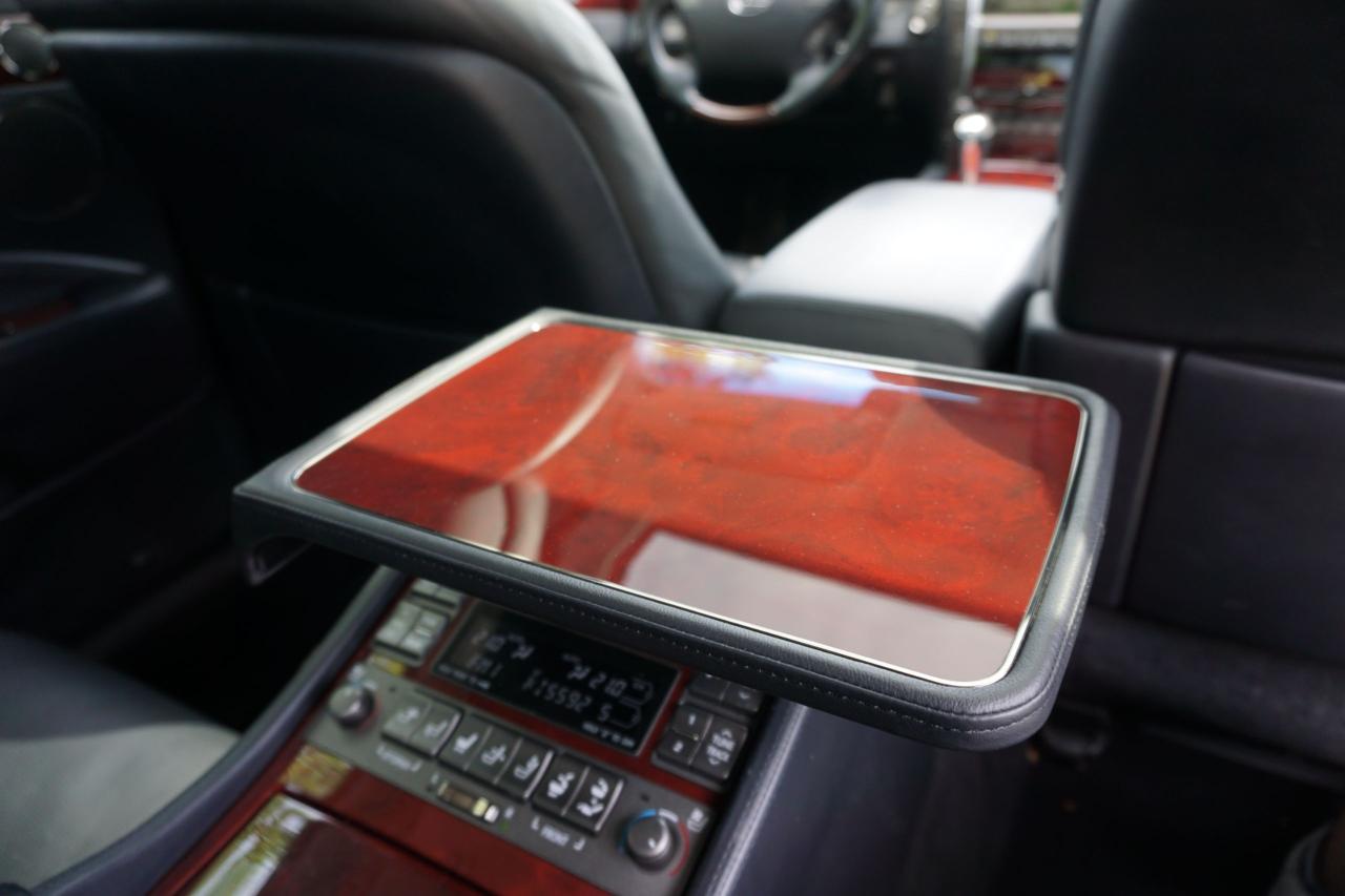2008 Lexus LS 600H EXECUTIVE PACKAGE / DEALER SERVICED / ONTARIO CAR - Photo #31