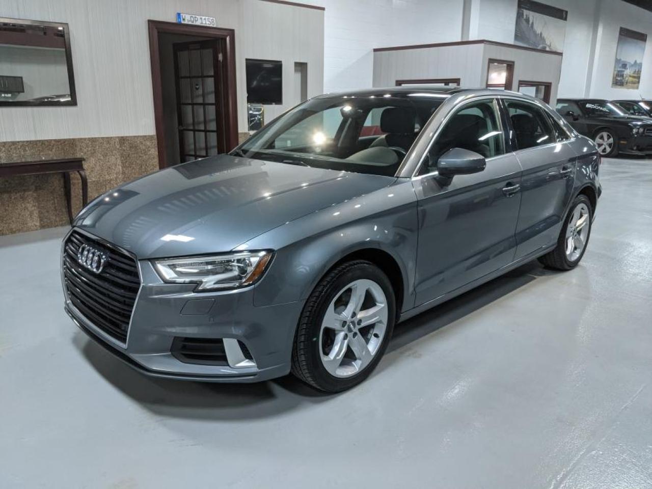 2017 Audi A3 2.0T QUATTRO PREMIUM Photo1