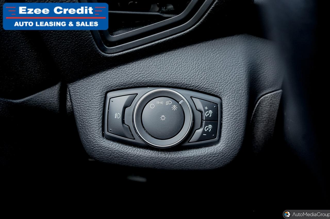 2015 Ford Escape SE Photo