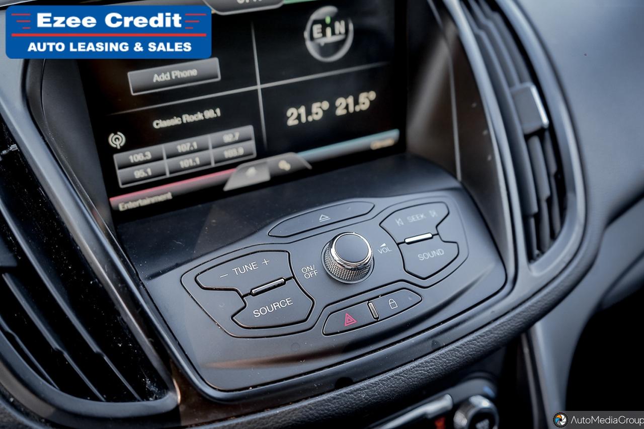 2015 Ford Escape SE Photo