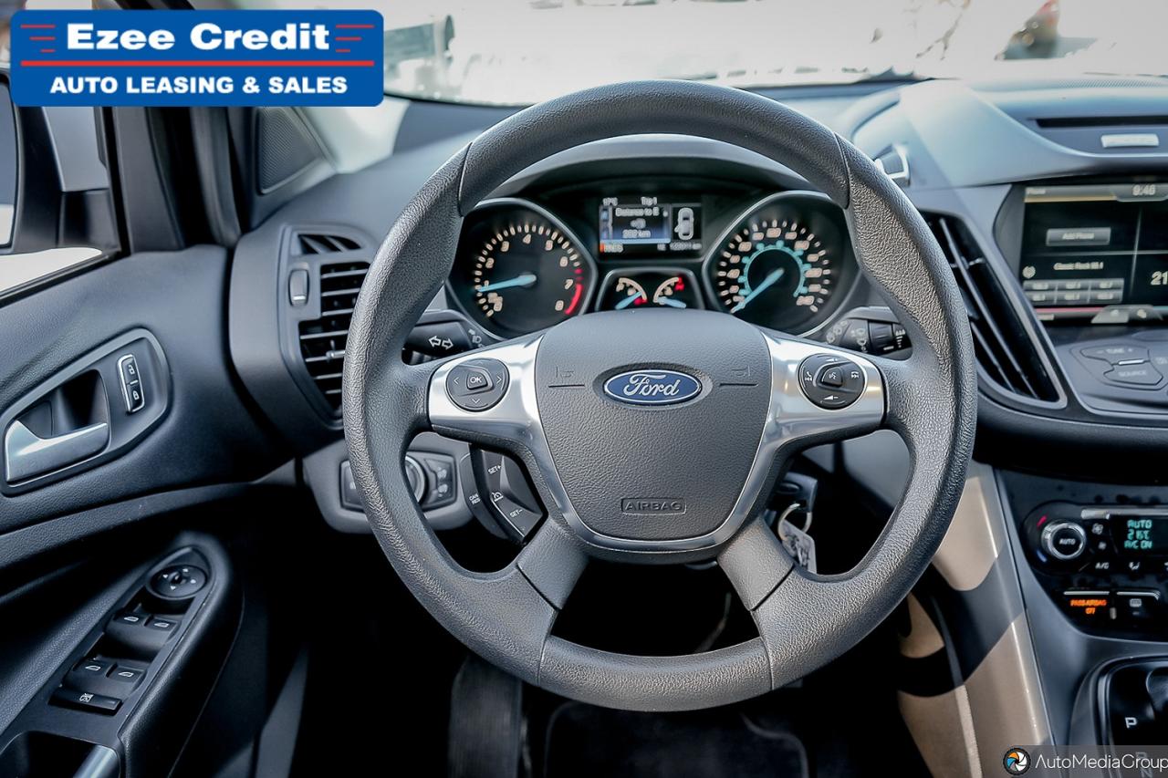 2015 Ford Escape SE Photo