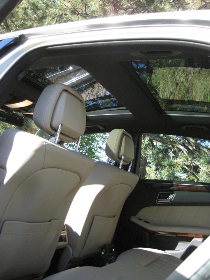 2011 Mercedes-Benz E-Class E CLASS E550 AMG 4MATIC-ONLY 47,091 KMS!! PRISTINE - Photo #14