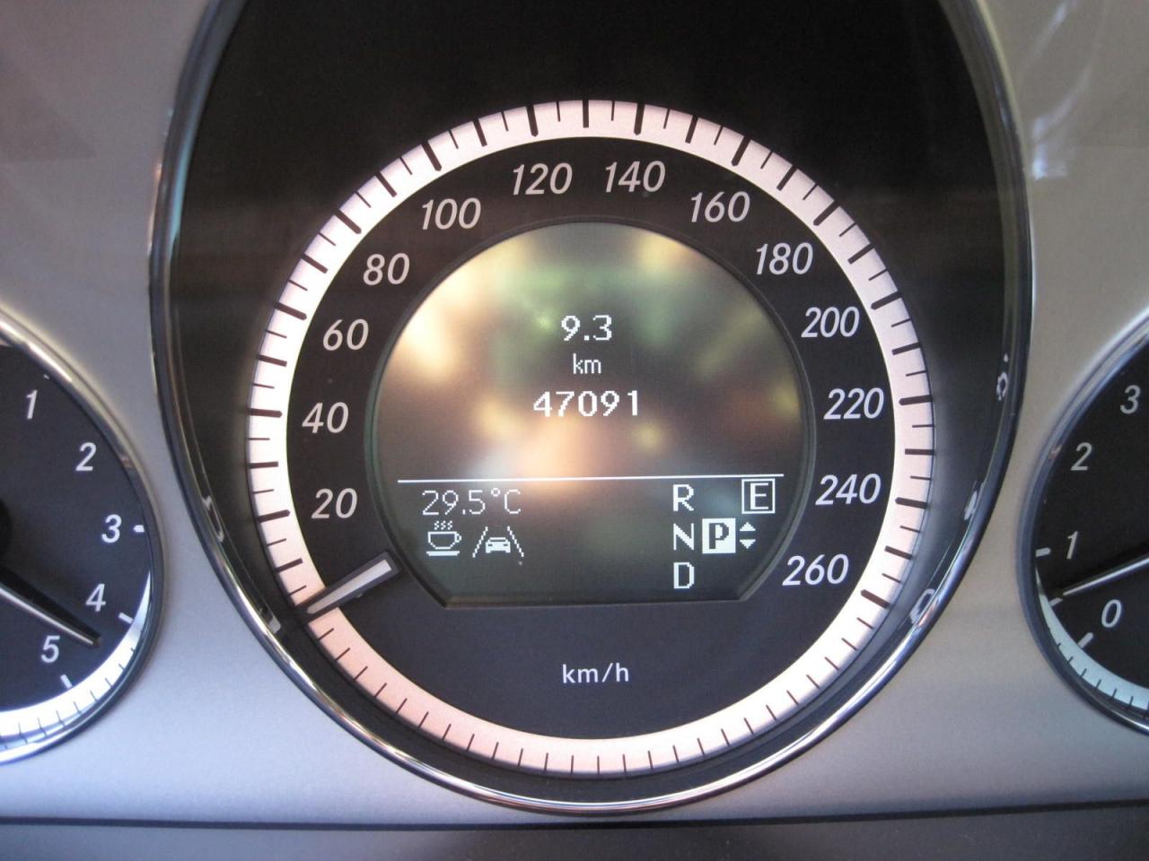 2011 Mercedes-Benz E-Class E CLASS E550 AMG 4MATIC-ONLY 47,091 KMS!! PRISTINE - Photo #23