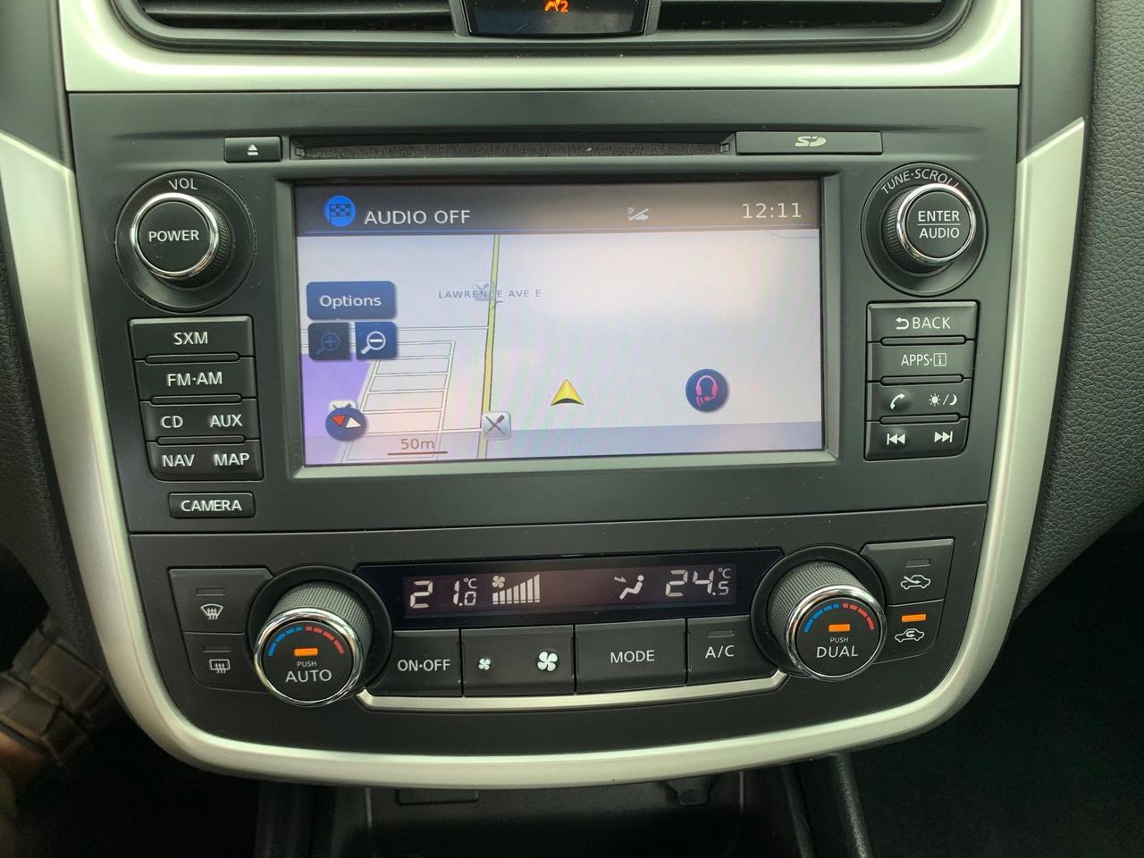 2016 Nissan Altima SL with Leather, Nav, Sunroof Photo