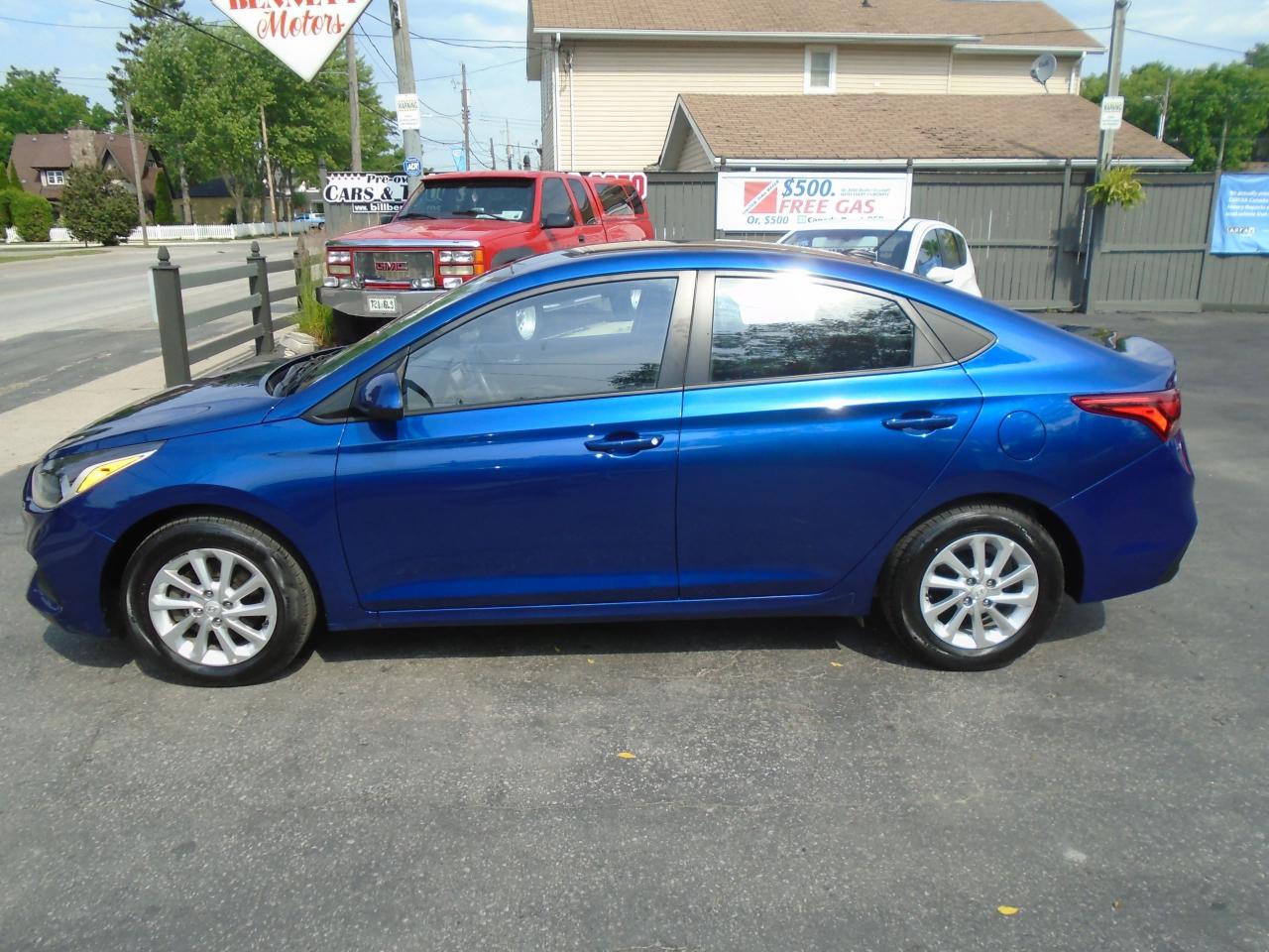 2018 Hyundai Accent GL - Photo #3