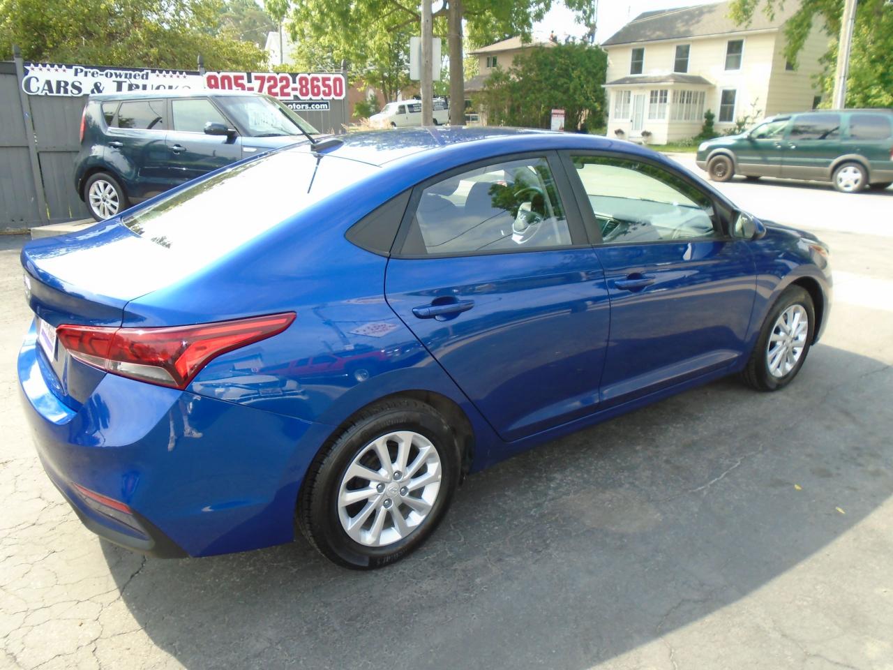 2018 Hyundai Accent GL - Photo #8