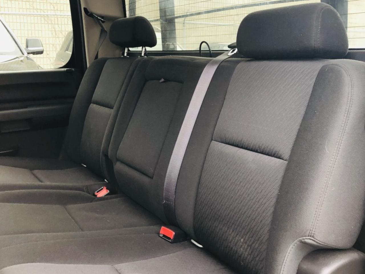 2012 Chevrolet Silverado 1500 |AUTO|4X4|ALLOYS|6 PASSENGER & MUCH MORE! Photo