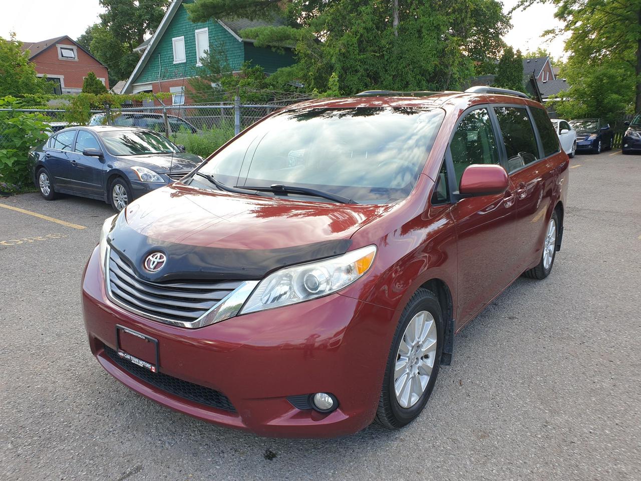 2011 sienna xle for sale