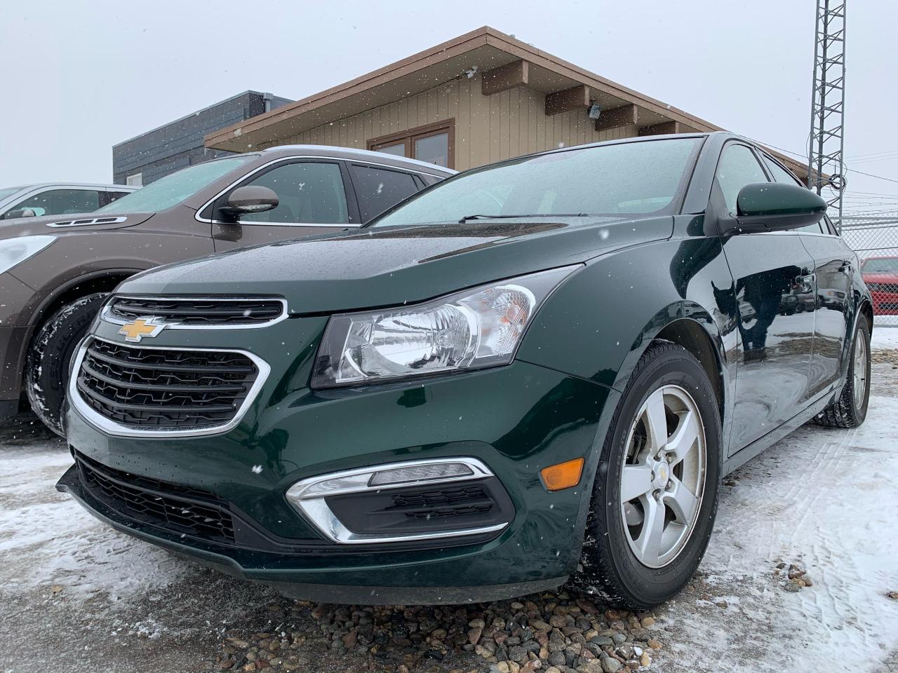 Used 2015 Chevrolet Cruze 2LT for sale in Saskatoon, SK