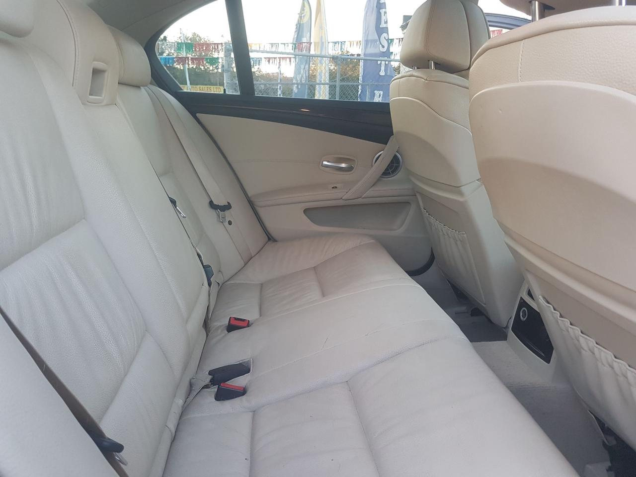 2010 BMW 5 Series 535i xDrive-MINT-NAVI-LEATHER-SUNROOF-BLUETOOTH Photo